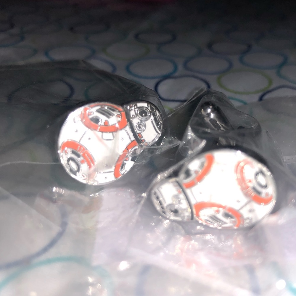 Star Wars BB-8 cuff links NEW